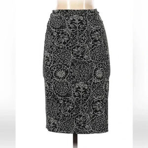 BCBGMAXAZRIA Grey & Black Floral Bohemian Print Pencil Skirt Size XS